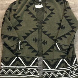 Frye Women's Geometric Patterned Cardigan size xxl